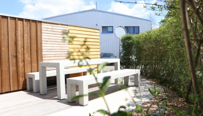 Geniessen Sie den Sommer auf ihrem persönlichen Sitz- und Erholungsplatz