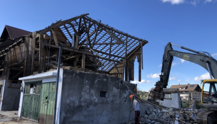 Start der Rückbauarbeiten in Seegräben